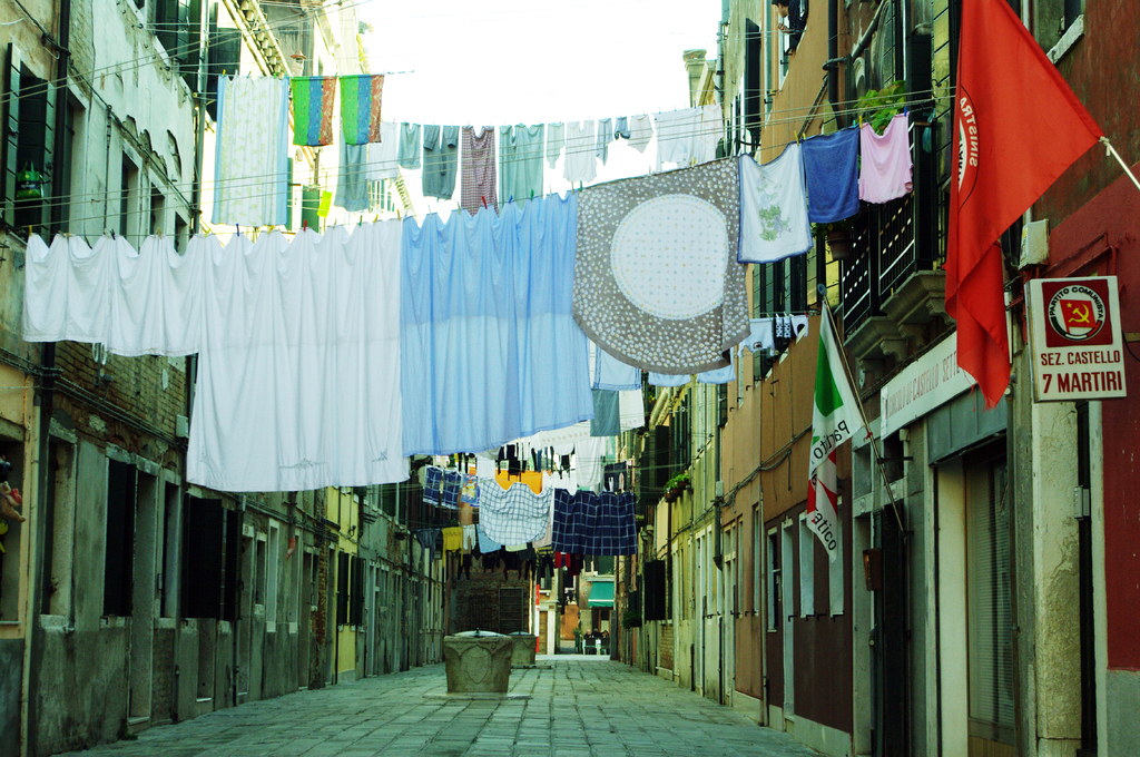 То, что Венецию наполняют одни туристы - миф.