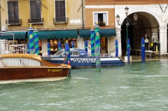 Полицейский катер в Венеции